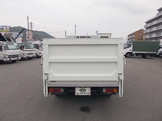 Mitsubishi CANTER 2017 7083519-17