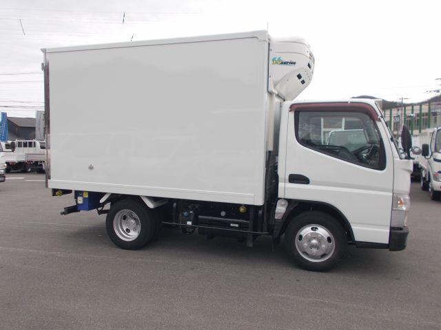 Mitsubishi CANTER 2015 7083520-16