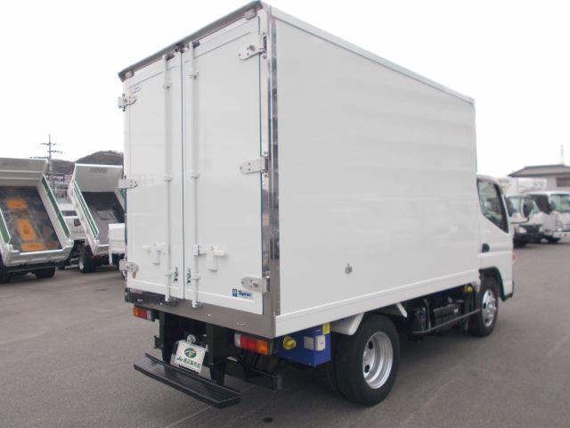 Mitsubishi CANTER 2015 7083520-17