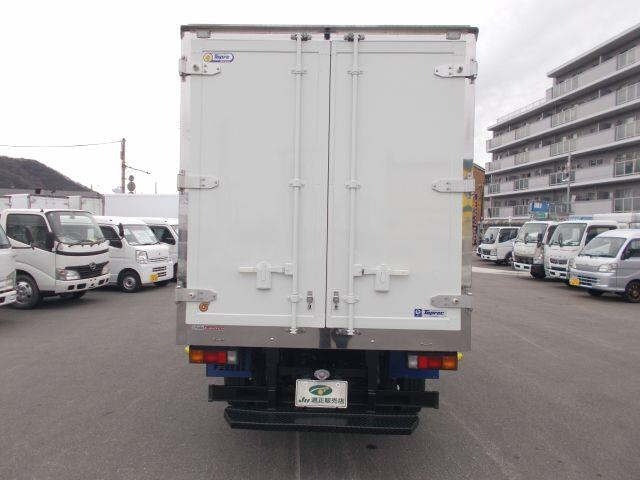 Mitsubishi CANTER 2015 7083520-18