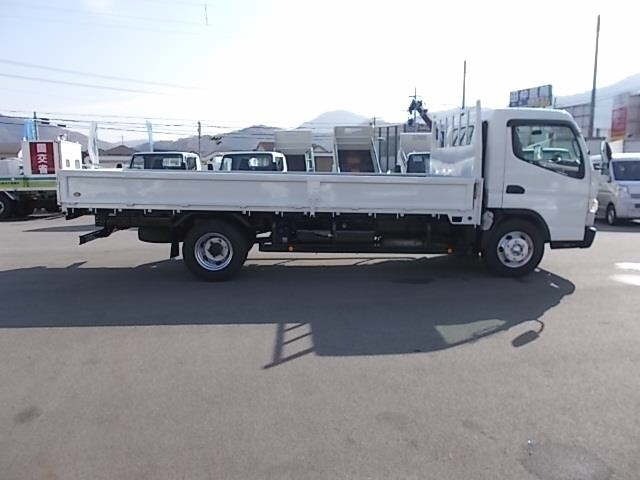 Mitsubishi CANTER 2019 7083527-17