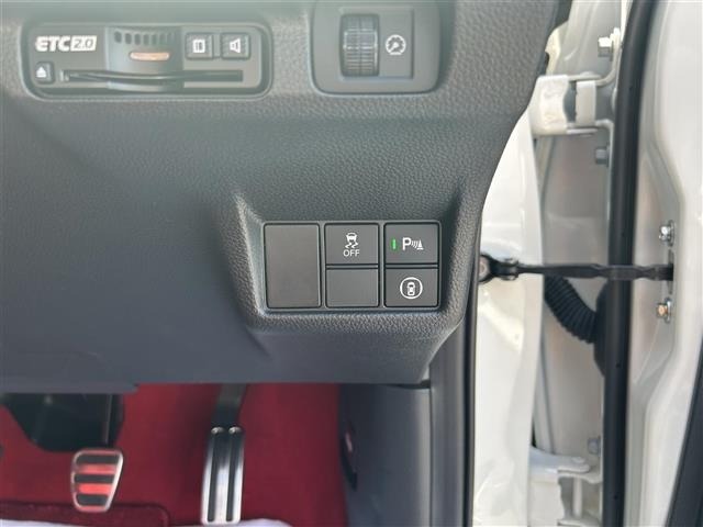 Honda CIVIC 2026 7069178-2