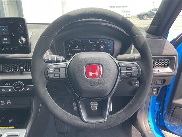 Honda CIVIC 2026 7069200-9