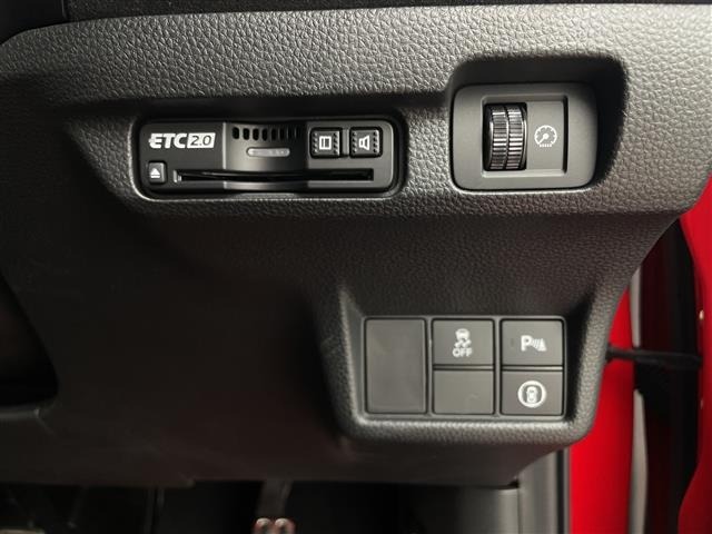 Honda CIVIC 2025 7069243-11