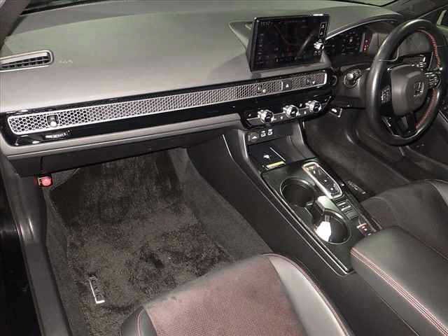 Honda CIVIC 2022 7069255-5