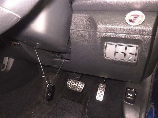 Honda CIVIC 2020 7069288-8