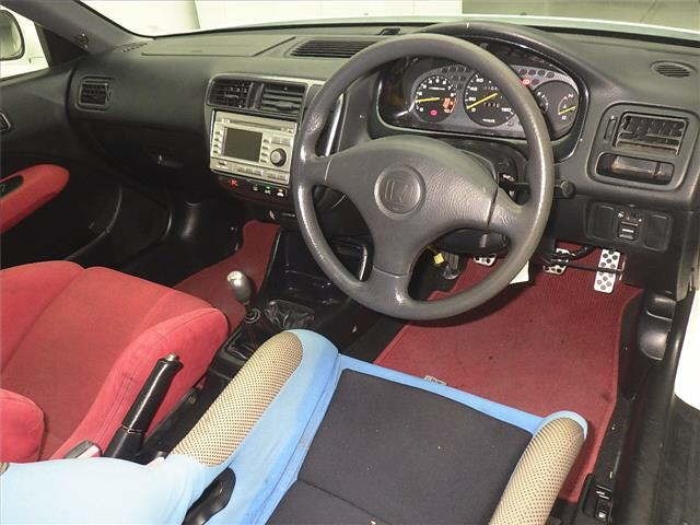 Honda CIVIC 2000 7069303-3