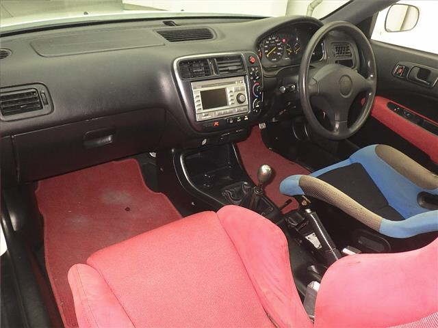 Honda CIVIC 2000 7069303-4