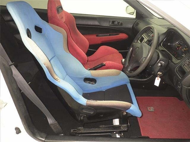 Honda CIVIC 2000 7069303-5