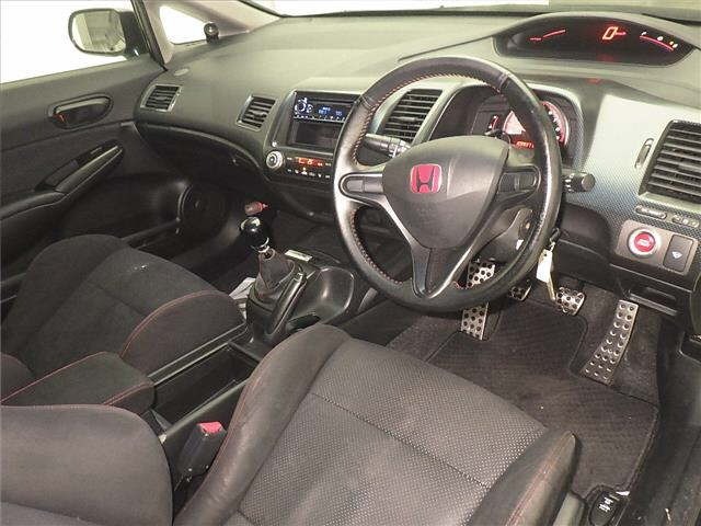 Honda CIVIC 2010 7069321-3