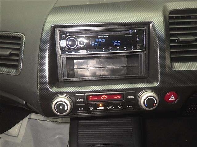 Honda CIVIC 2010 7069321-6