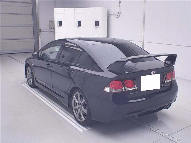 Honda CIVIC 2010 7069345-1
