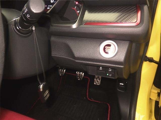 Honda CIVIC 2021 7069346-8