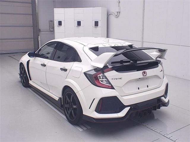 Honda CIVIC 2019 7069357-1