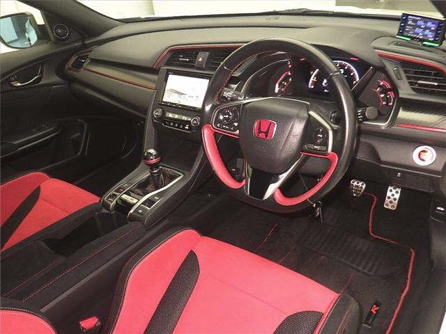 Honda CIVIC 2019 7069357-3
