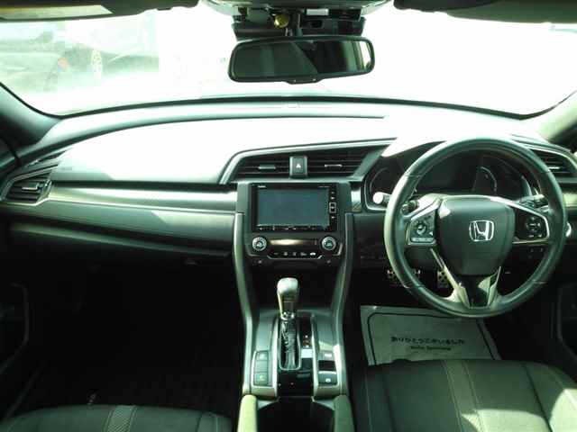 Honda CIVIC 2019 7069426-8