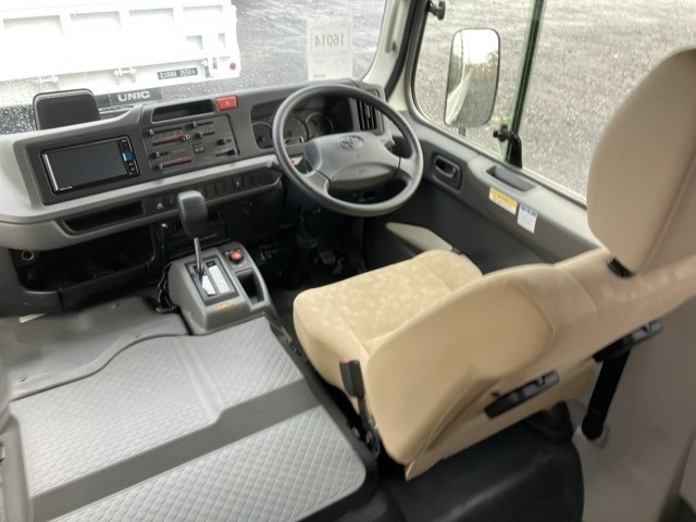 Toyota COASTER 2025 7071630-5