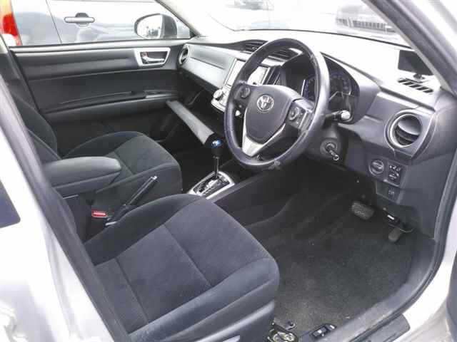 Toyota COROLLA AXIO 2013 7084646-3