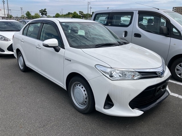 Toyota COROLLA AXIO 2019 7084661-0