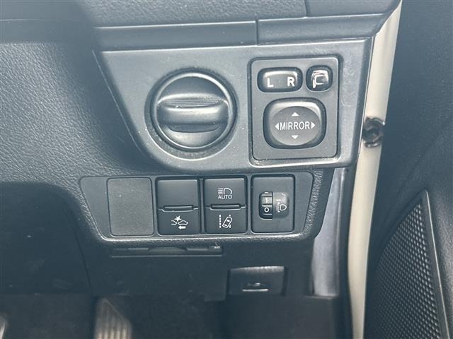 Toyota COROLLA FIELDER 2019 7087945-6