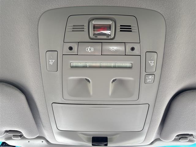 Toyota CROWN MAJESTA 2018 7071298-10
