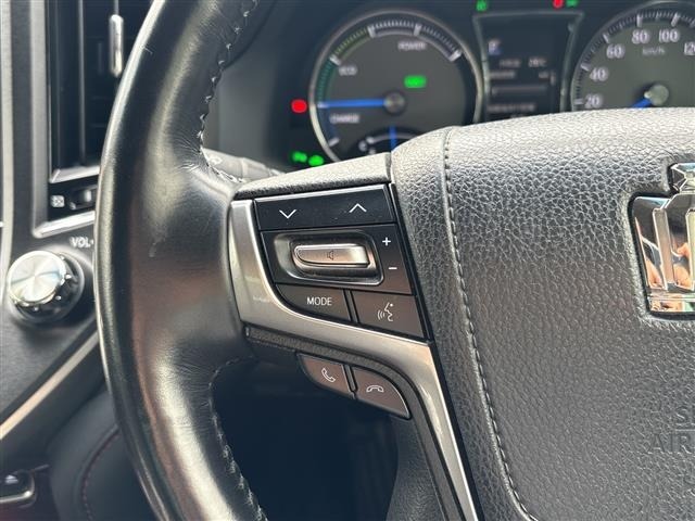Toyota CROWN MAJESTA 2018 7071298-21