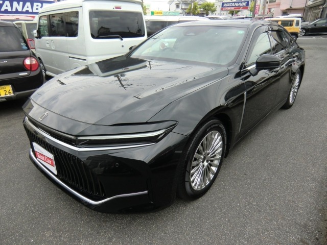 Toyota CROWN 2024 7067532-0