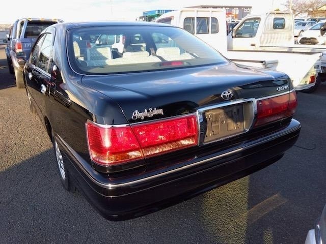 Toyota CROWN 2003 7067554-1