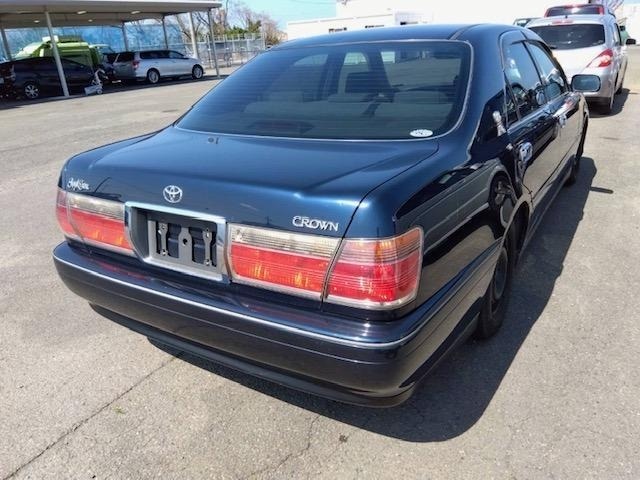 Toyota CROWN 2001 7067570-1