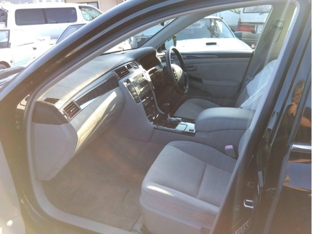 Toyota CROWN 2007 7067587-4