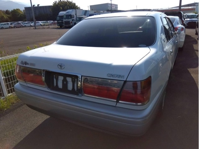 Toyota CROWN 2001 7067588-1