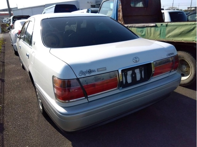 Toyota CROWN 2001 7067588-5