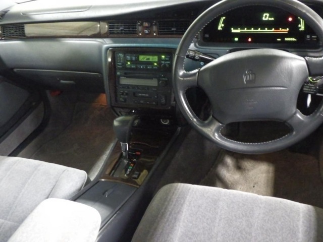 Toyota CROWN 1996 7067601-2