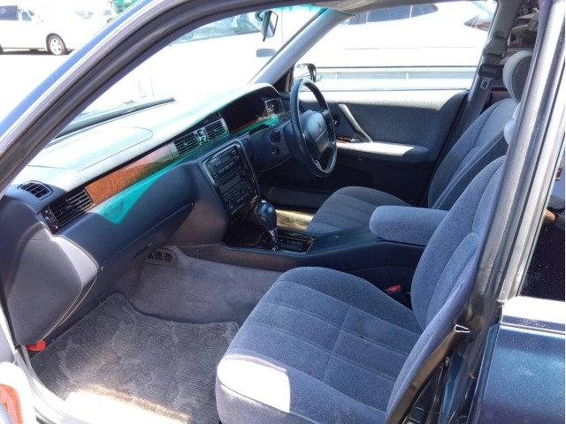 Toyota CROWN 1996 7067601-4