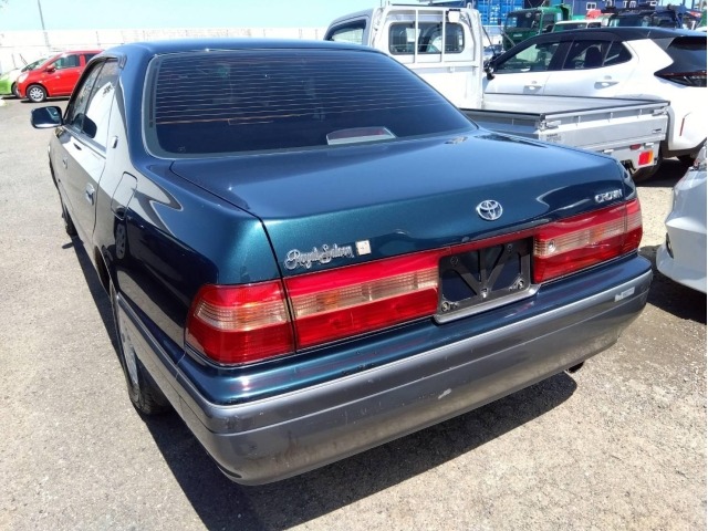 Toyota CROWN 1996 7067601-5