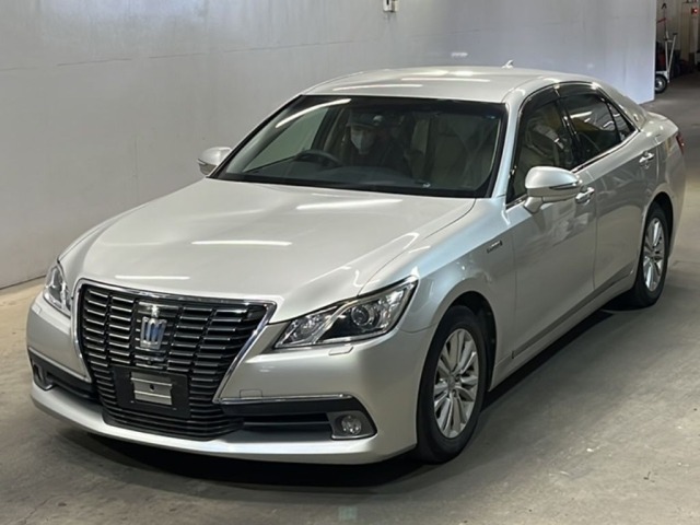 Toyota CROWN 2015 7067647-0