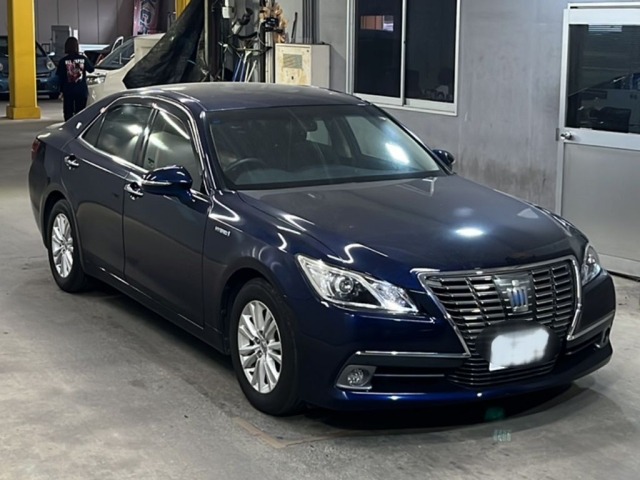Toyota CROWN 2014 7067657-4