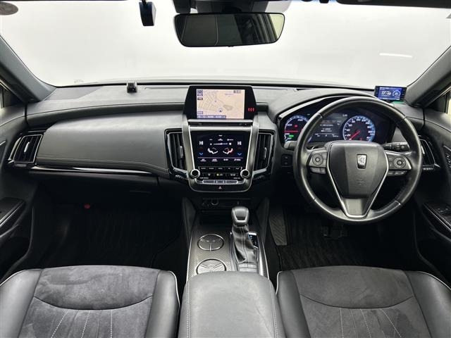 Toyota CROWN 2018 7067746-15
