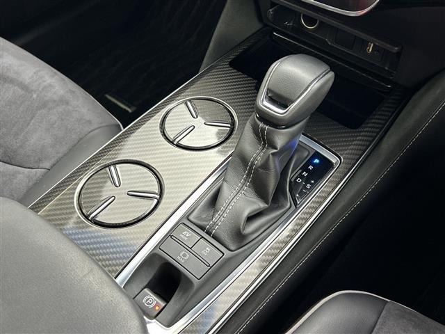 Toyota CROWN 2018 7067746-6