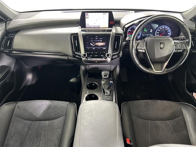 Toyota CROWN 2019 7067808-15