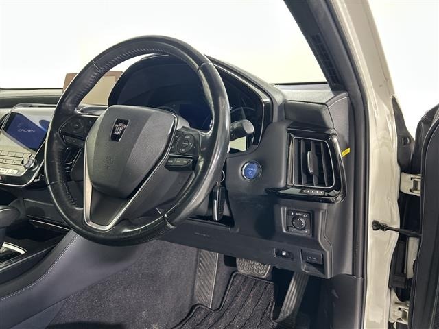 Toyota CROWN 2019 7067808-5