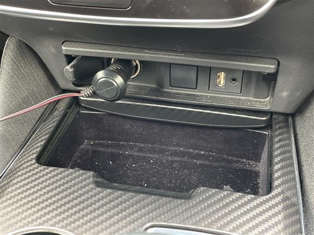 Toyota CROWN 2018 7067809-11
