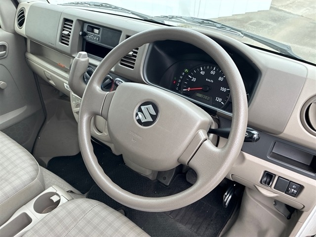 Suzuki EVERY 2012 7082796-3