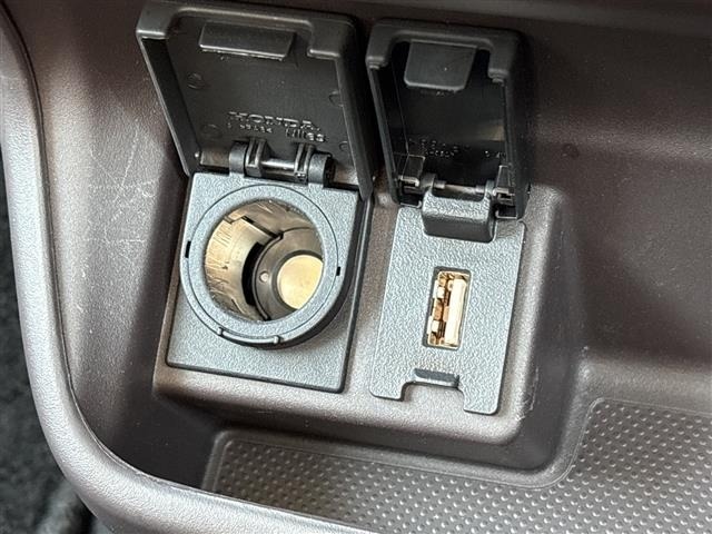 Honda FREED 2020 7082560-3