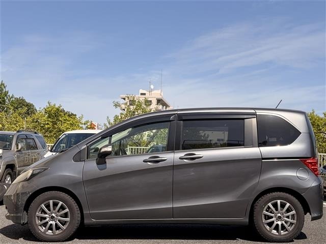 Honda FREED 2010 7082604-1