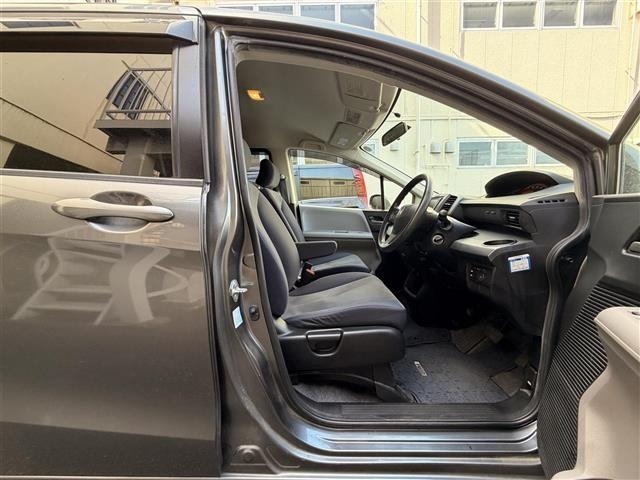 Honda FREED 2010 7082604-11