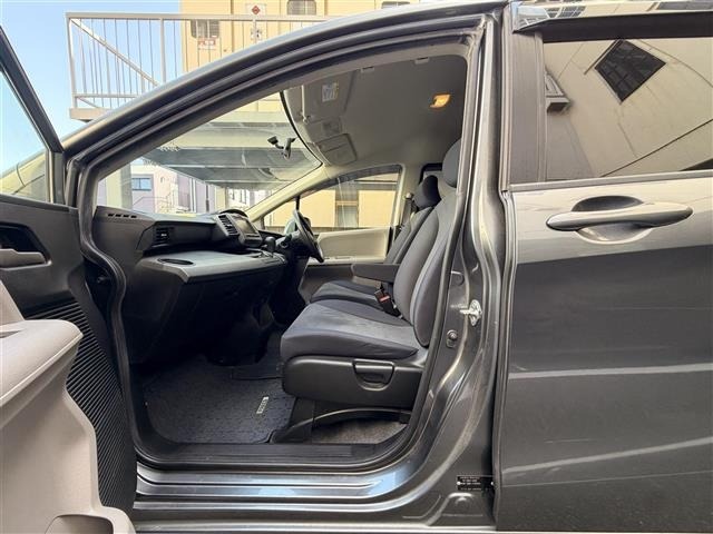 Honda FREED 2010 7082604-2