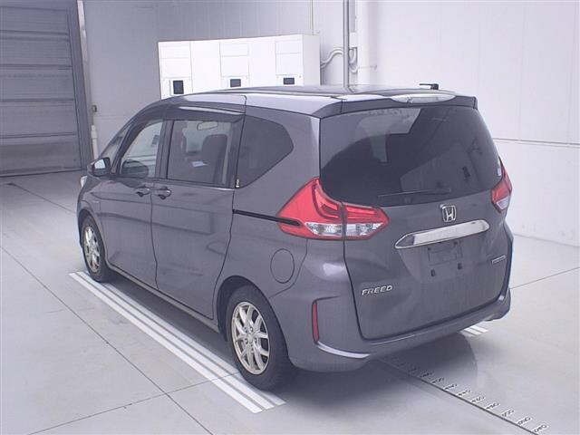 Honda FREED 2017 7082680-1