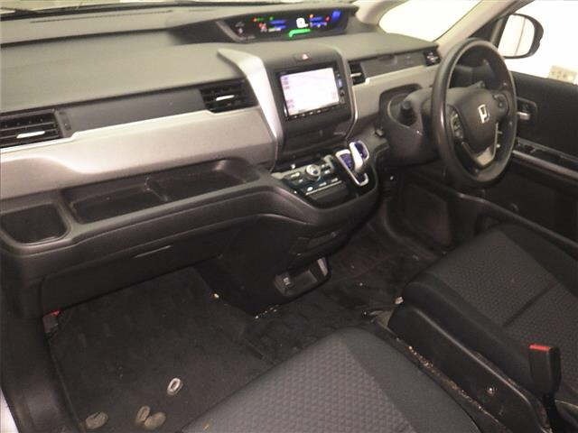 Honda FREED 2017 7082683-4