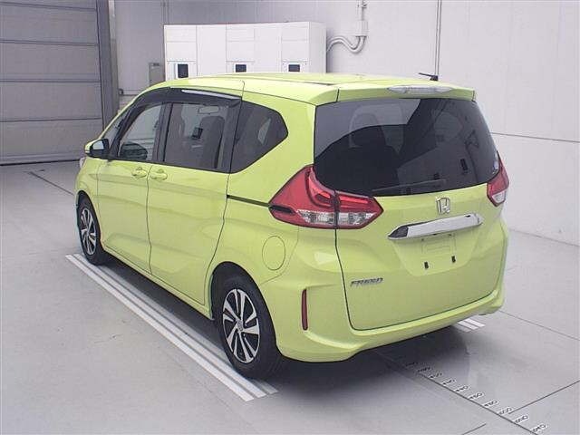 Honda FREED 2017 7082700-1